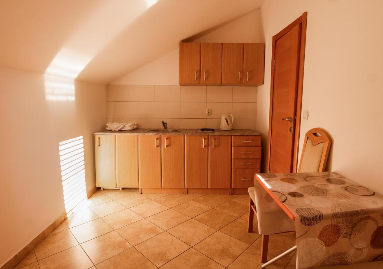 Apartments And Rooms Marija Будва Екстер'єр фото